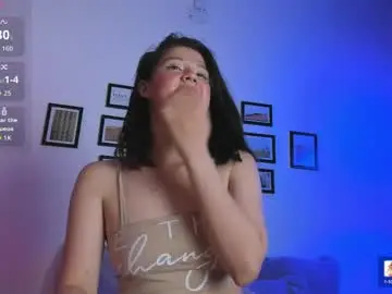 Skyy_bloom  live sex cam