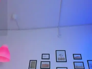 Skyy_bloom  live sex cam