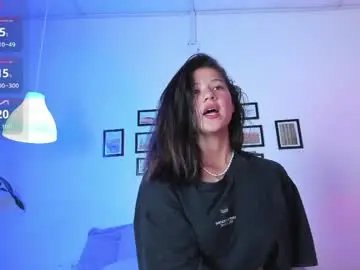 Skyy_bloom  live sex cam