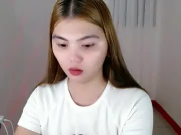 Angelari_slut  live sex cam