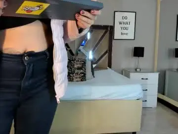 Cellestehot  live sex cam