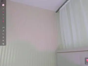 Cinthiadevoto  live sex cam