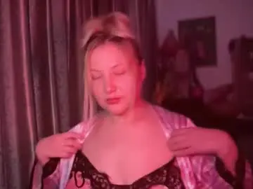 Hellyriddle  live sex cam