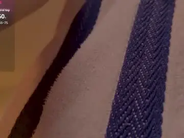 Kaylacollins1  live sex cam