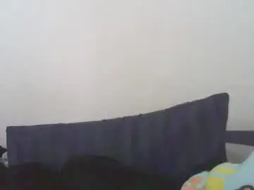 Kiravoss  live sex cam