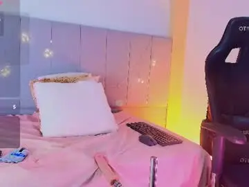 Niccky01  live sex cam