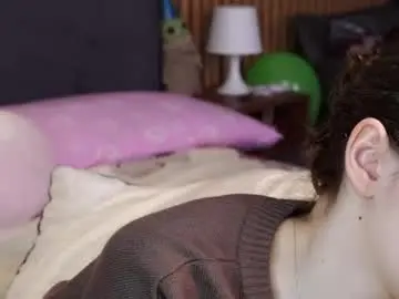 Polly_bee  live sex cam