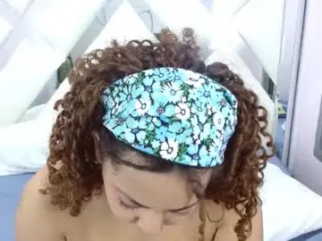 Rebecca_mils  live sex cam