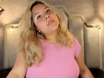 Zafiro_claire  live sex cam