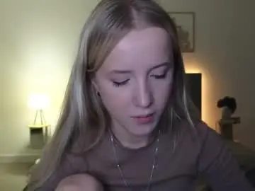 Adele_armas  live sex cam