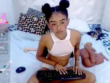 Adisson_petite1  live sex cam