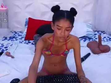 Adisson_petite1  live sex cam