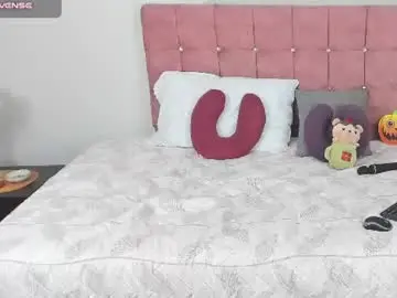 Ambar_muu  live sex cam