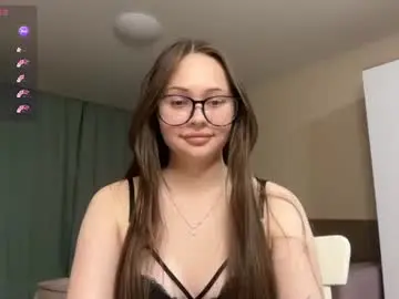 Annamilt  live sex cam