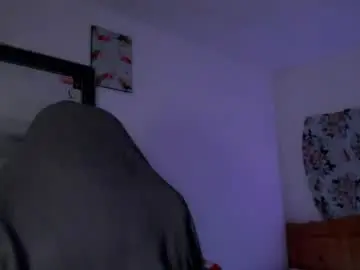 Britneydivine  live sex cam