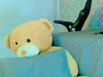 Caro_adams1  live sex cam