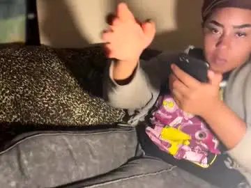 Dove_love22  live sex cam