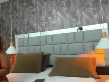 Ebonylua  live sex cam