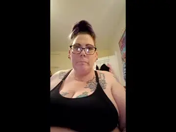 Kinkycouplelp  live sex cam