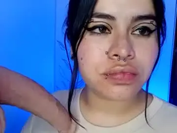 Magic_alicee_  live sex cam