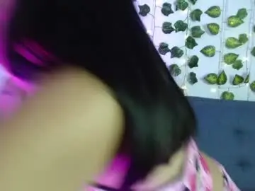 Melanie_18_  live sex cam