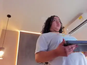 Memphiswilliams  live sex cam