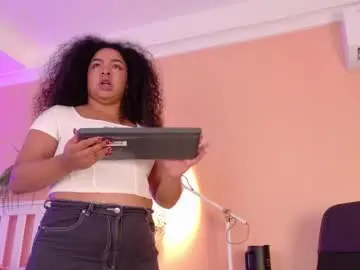 Memphiswilliams  live sex cam