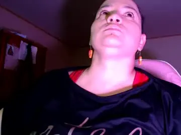 Milffandre  live sex cam