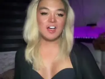 Miss_josefy_xxx  live sex cam