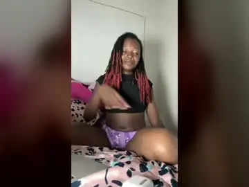 Potmama247  live sex cam