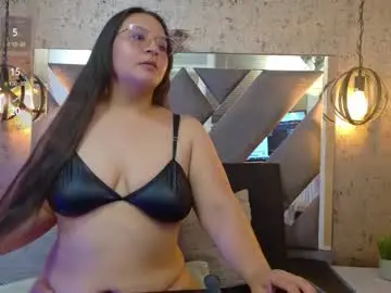 Rossie_bloom_  live sex cam