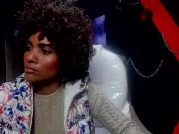 Sofyyadamss  live sex cam