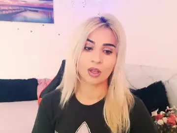 Sophia_smith4146  live sex cam