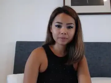 Sun_lover_95  live sex cam