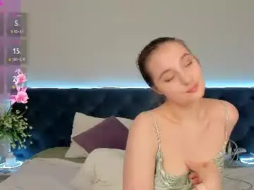 Amydesiree  live sex cam