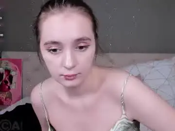 Amydesiree  live sex cam