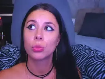 Crystalobsession  live sex cam