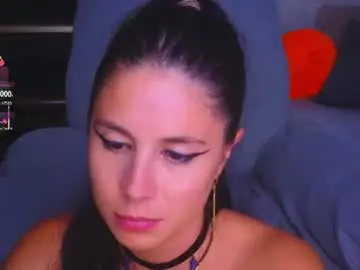 Crystalobsession  live sex cam
