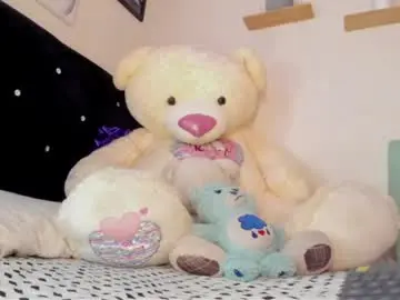 Eileenclark  live sex cam