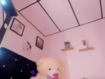 Eileenclark  live sex cam