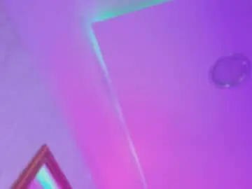 Emily_lancaster  live sex cam