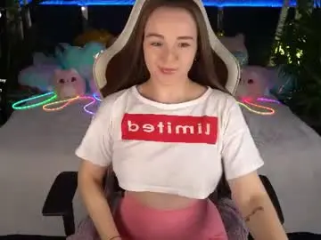 Foxyshyyy  live sex cam