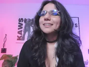 Hollypeach_  live sex cam