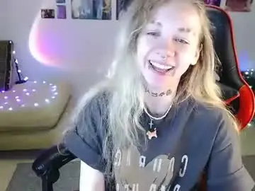Nica_kawaii  live sex cam