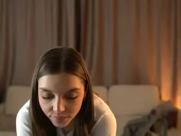 Roslynorosz  live sex cam