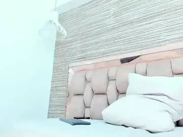 Rossy_roose  live sex cam