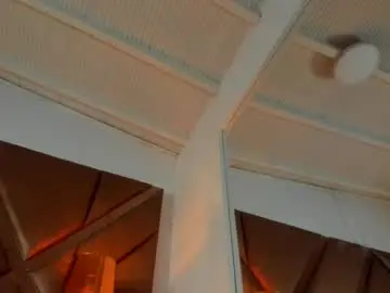 Scarlethcollins_  live sex cam