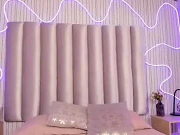 Tamaralewismd  live sex cam