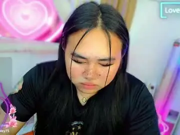 Urnaughty_ceciliaxxx  live sex cam