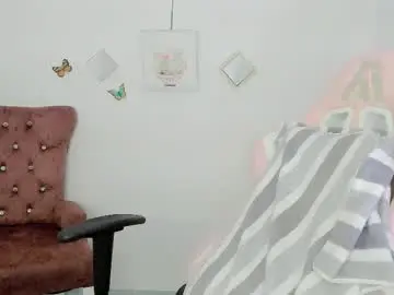 Zooeybelair  live sex cam